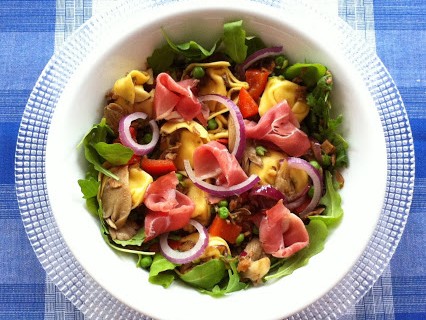 Tortelloni-Salat © Monika Cartwright