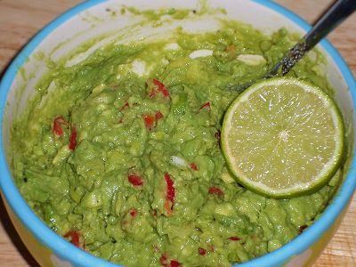 Selbstgemachte Guacamole/Avocado-Dip (Scharf)